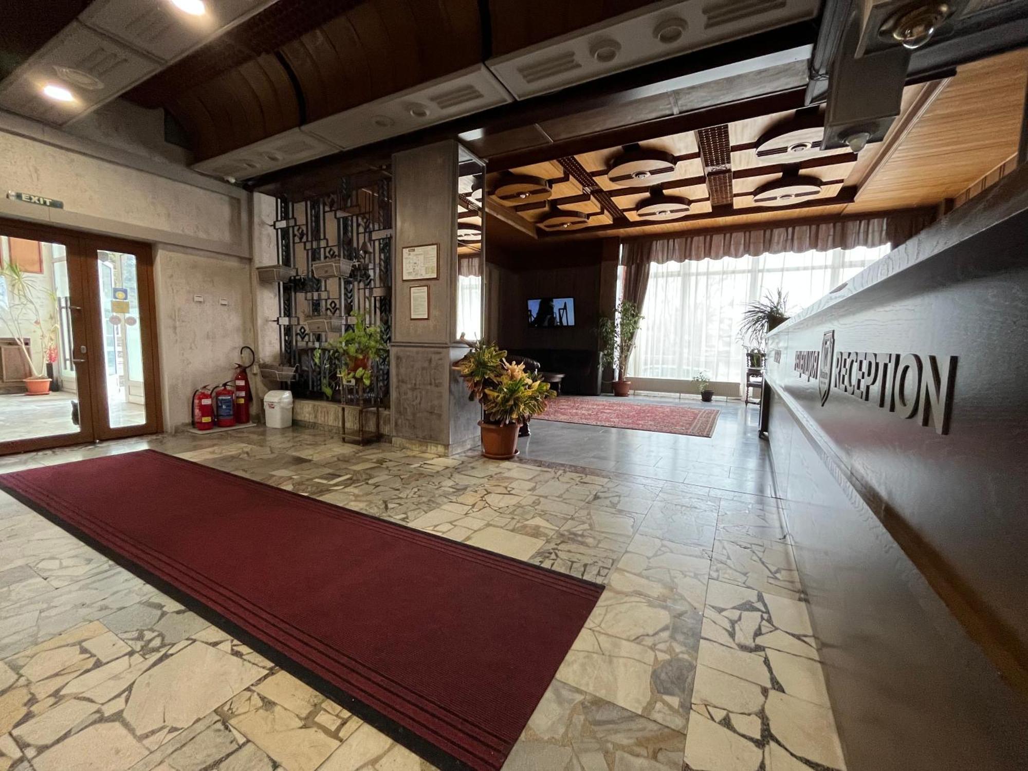 Park Hotel Ivailo فيليكو ترنوفو المظهر الخارجي الصورة